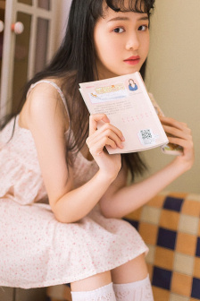 沉迷爱情
